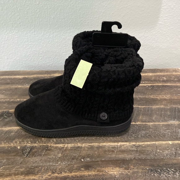 MUK LUKS CABLE KNIT SLIPPERS - Picture 3 of 6